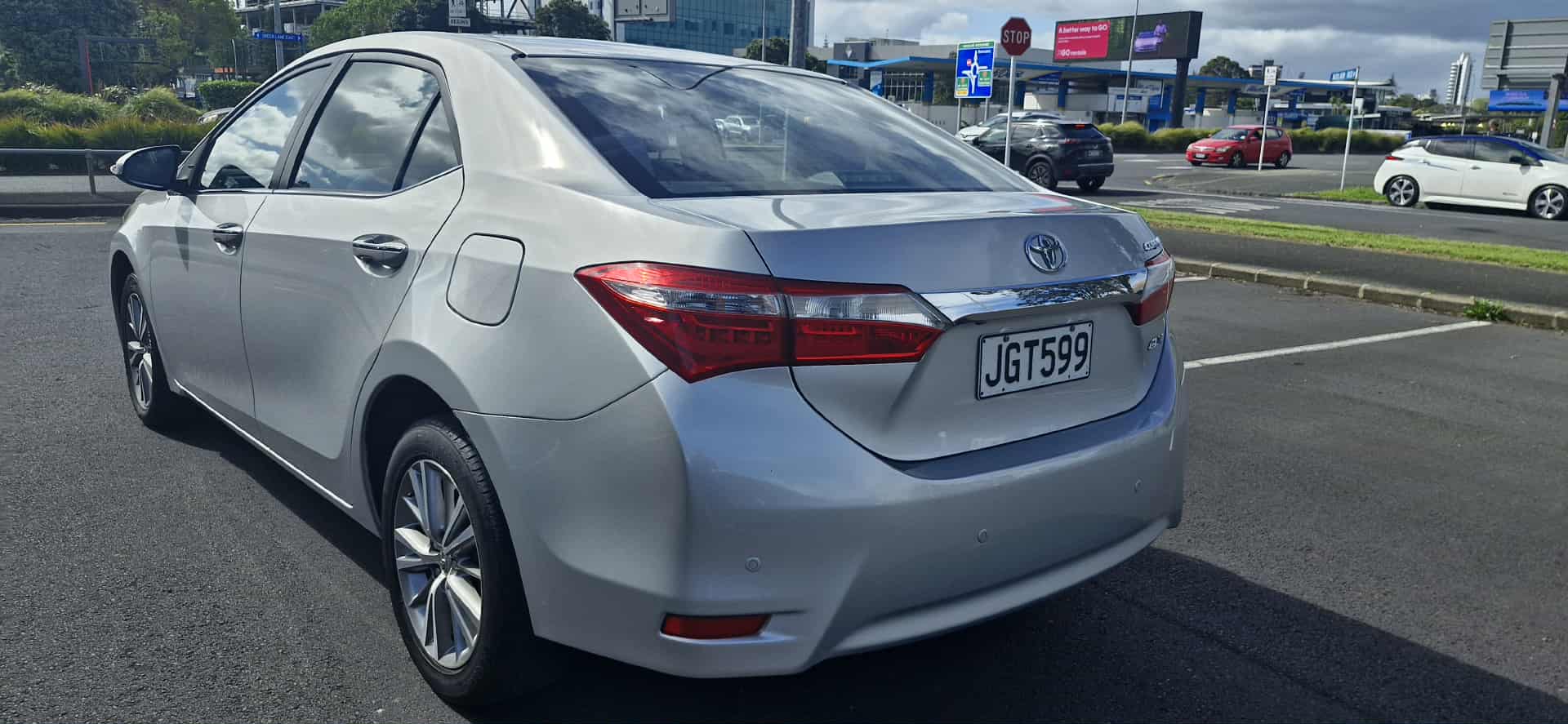 
								2013 Toyota Corolla GLX full									